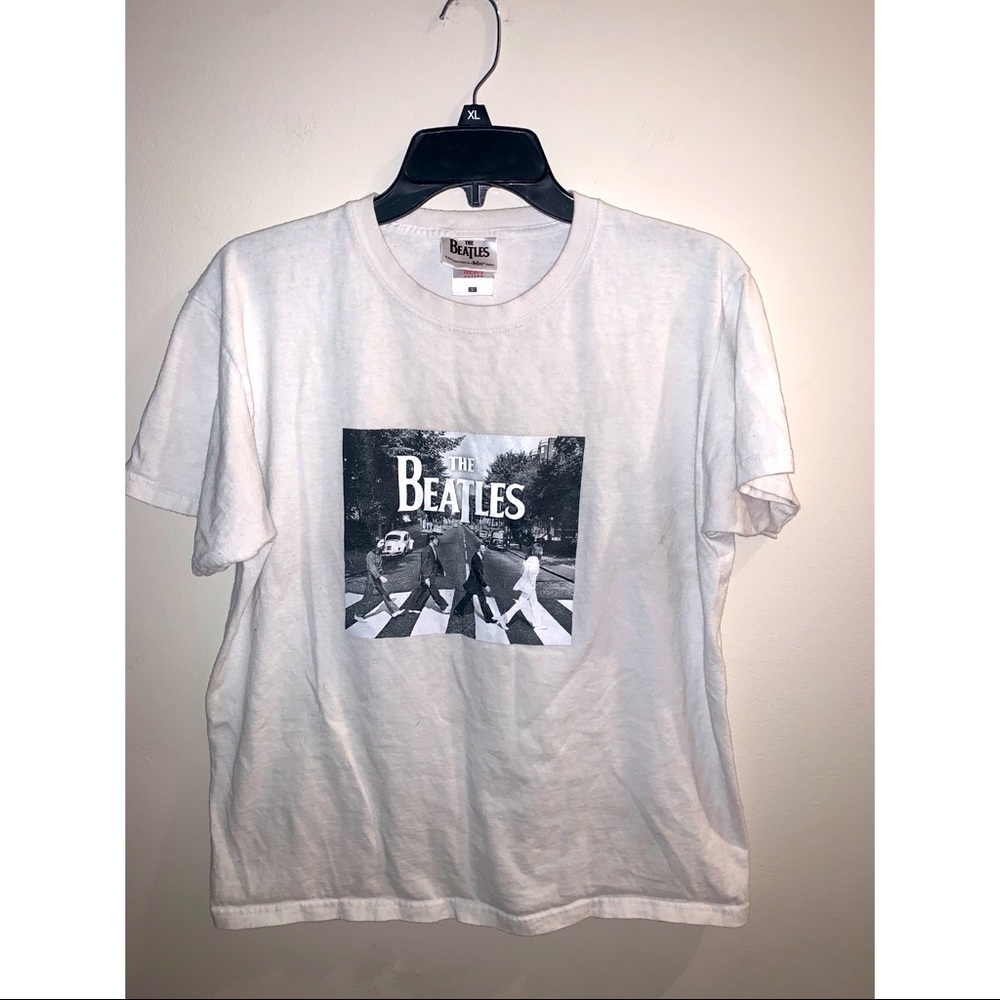 Used condition Beatles abbey road tee